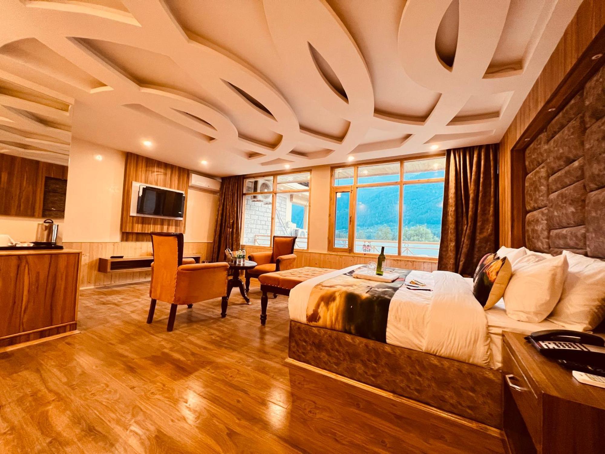 Hill River Resort By West Western Manāli Esterno foto
