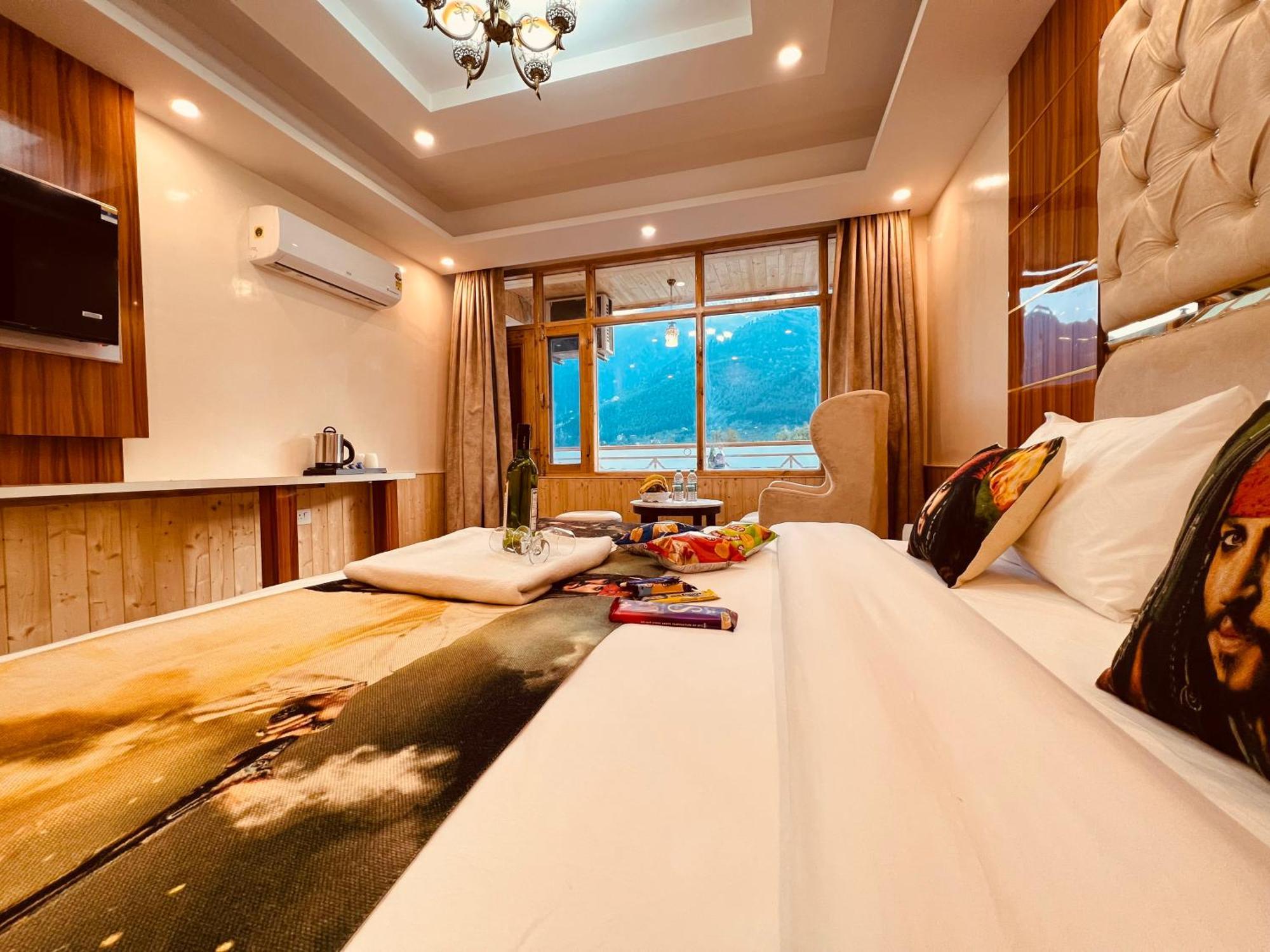 Hill River Resort By West Western Manāli Esterno foto